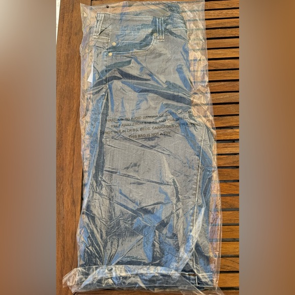 Liverpool GIA CRUISER in denim color VICTORY sized 10/30 brand new in packaging - Picture 6 of 10